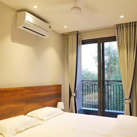Apt# One-Four-Two - With Lift - High Speed Wifi - Smart Tv New Delhi Exterior photo